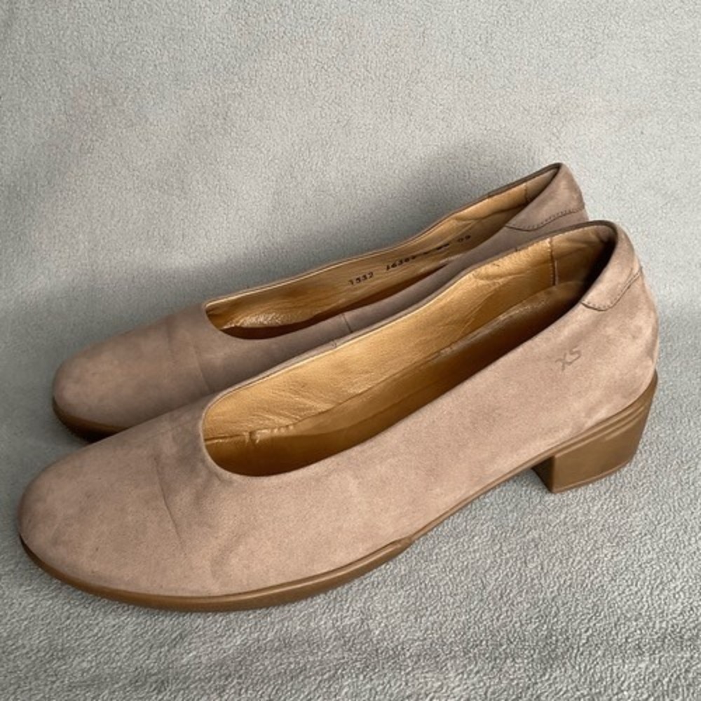 Hartjes XS Tan Comfort Career Office Pumps Heels Women UK6.5/US9 Nubuck Leather